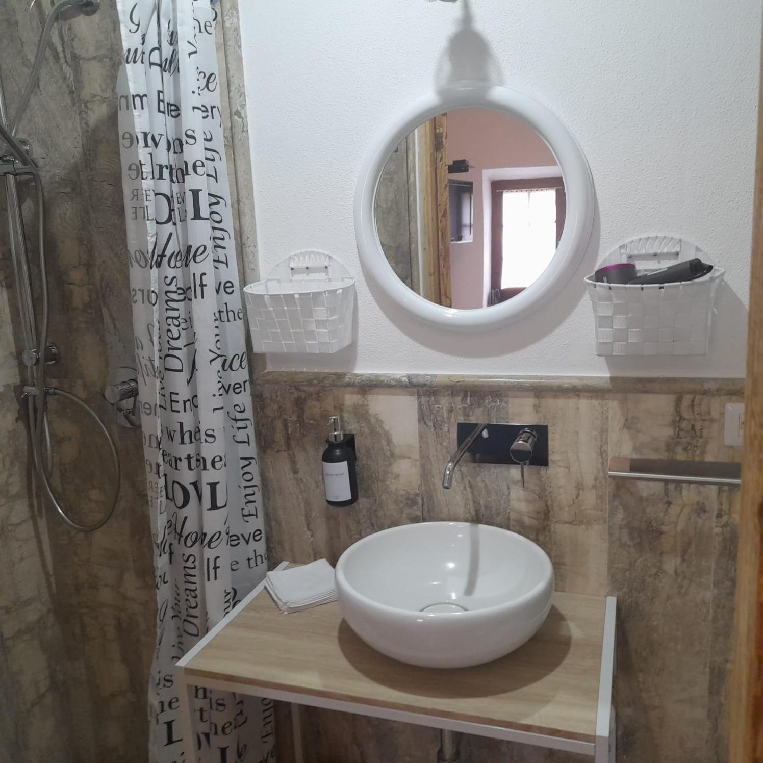Casetta Del Poio Sorano  ภายนอก รูปภาพ